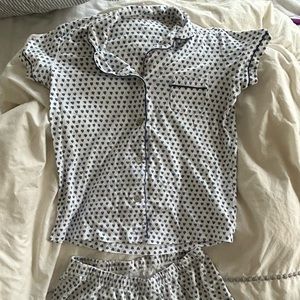 Roller Rabbit Women’s Pajama Set